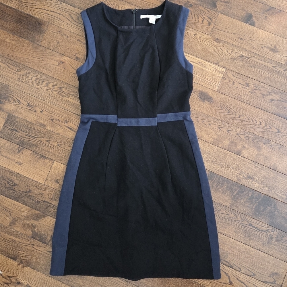 Diane Von Furstenberg Black Dress with Navy Trim Size 8